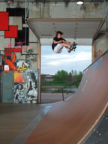 20080515_OllieCoSkate_109.jpgw427h570