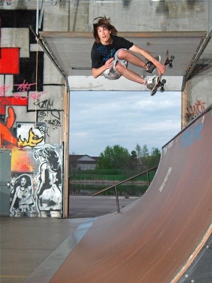 20080515_OllieCoSkate_143.jpgw427h570