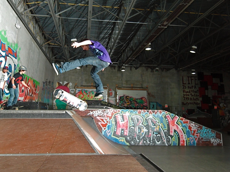 20080515_OllieCoSkate_022.jpgw760h569