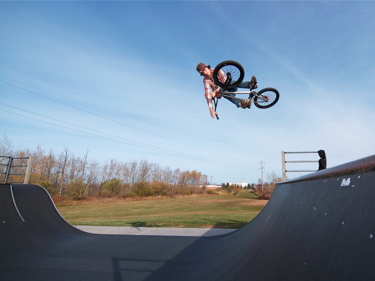 20081101_SuperiorSkate_005.jpgw759h570
