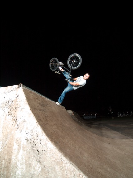 20081012_HaywardSkate_053.jpgw427h570
