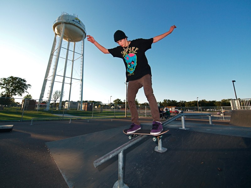 20081004_Big_LakeSkate_061.jpgw800h600