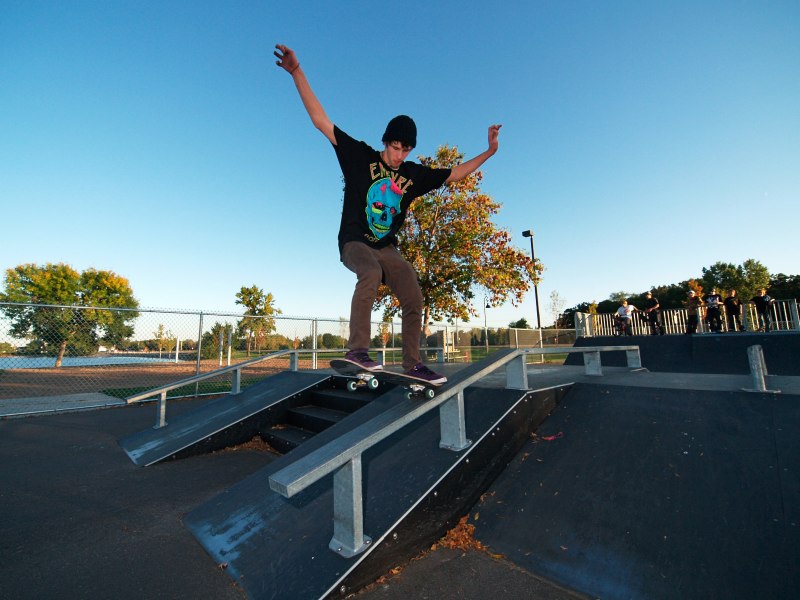20081004_Big_LakeSkate_075.jpgw800h600