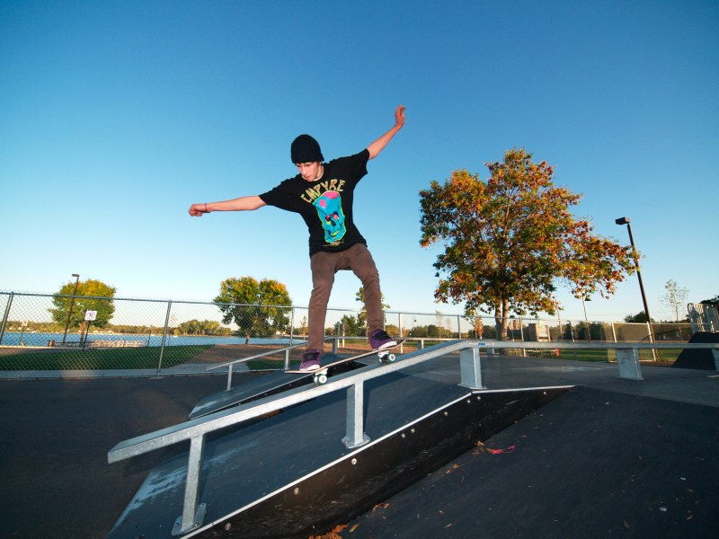 20081004_Big_LakeSkate_086.jpgw800h600