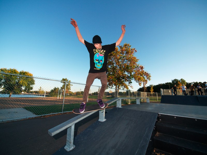 20081004_Big_LakeSkate_088.jpgw800h600