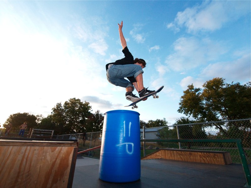 20080927_HutchinsonSkate_099.jpgw800h600