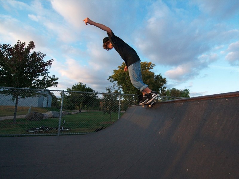 20080927_HutchinsonSkate_114.jpgw800h600
