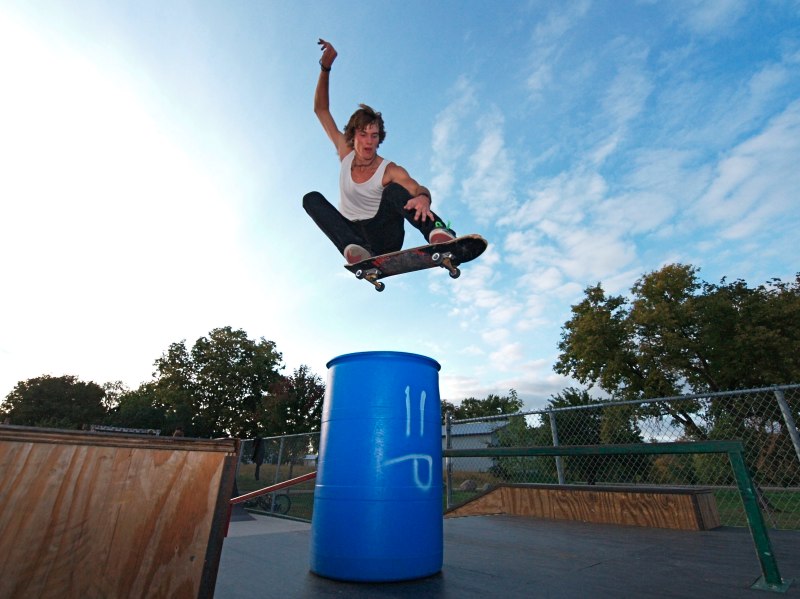 20080927_HutchinsonSkate_088.jpgw800h599