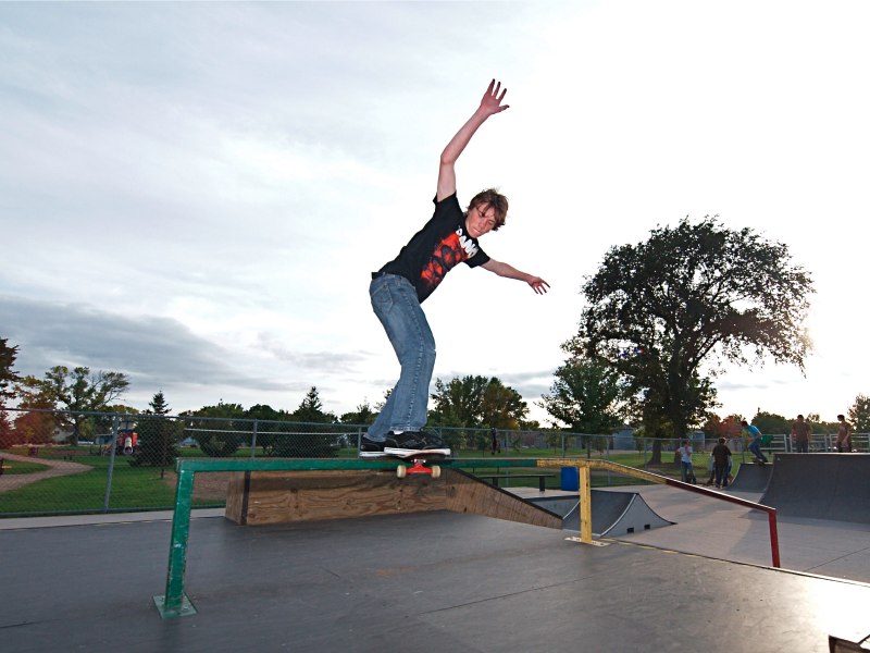 20080927_HutchinsonSkate_046.jpgw800h600